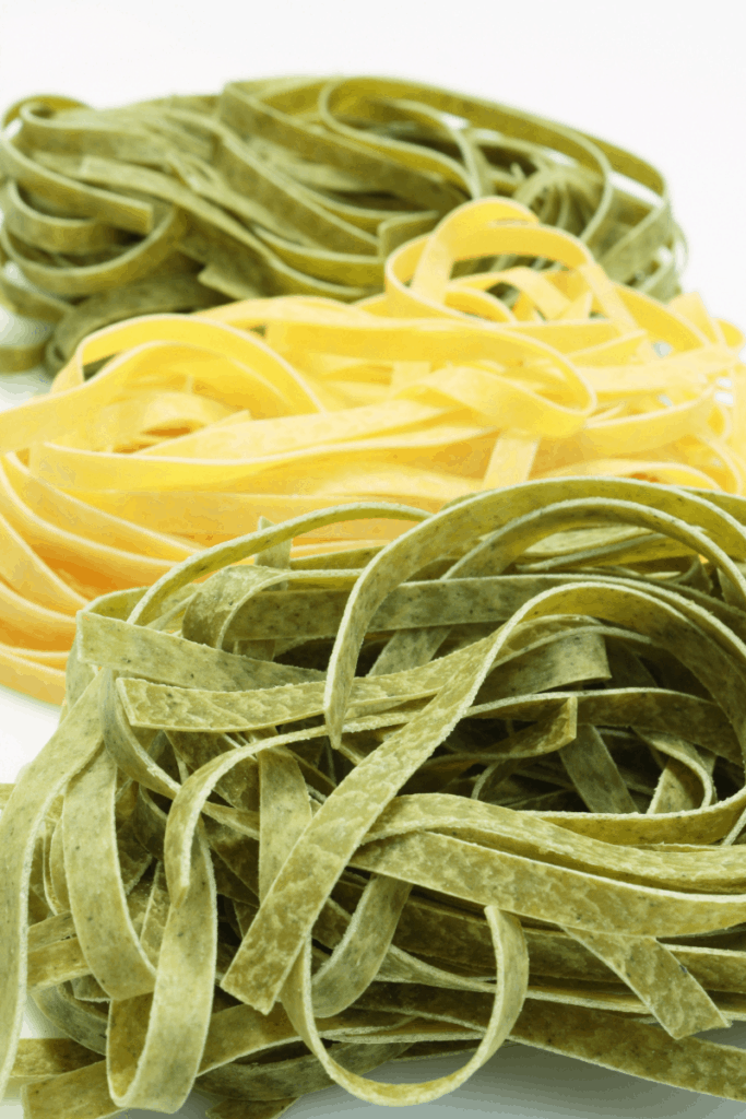 Wide pasta noodles suit bolognese sauce best