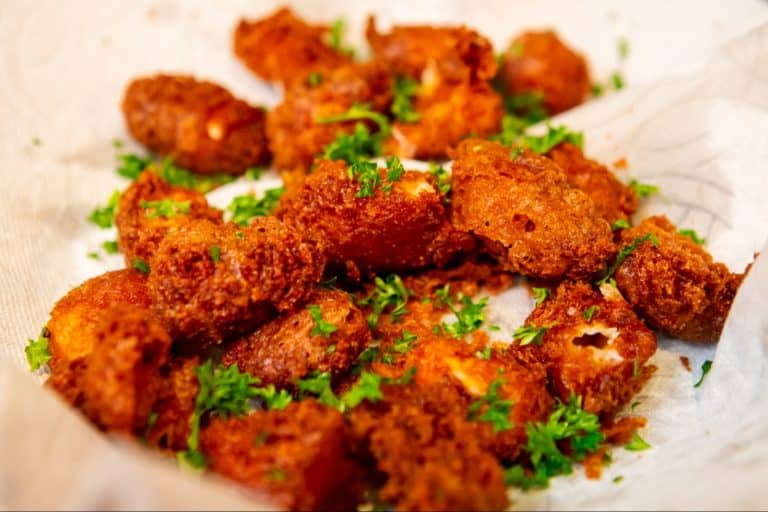 how to make deep fried cheese curds at home