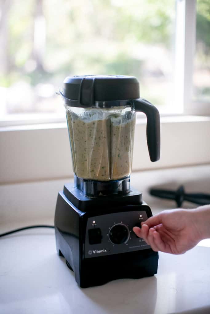 Making a smoothie with a Vitamix on setting 3