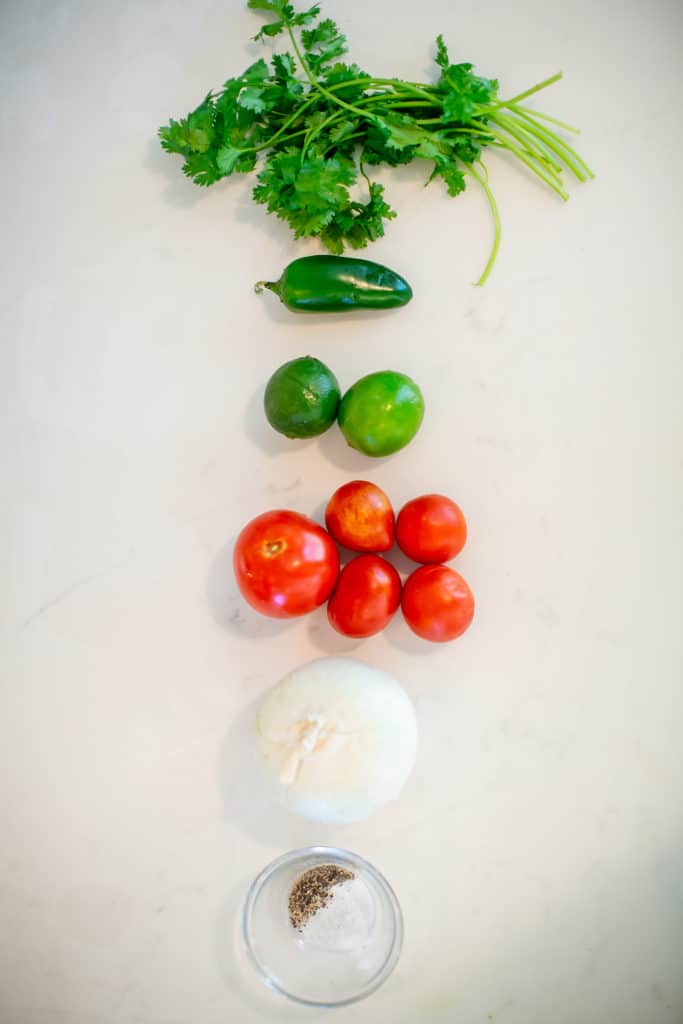 Ingredients needed to make a spicy pico de gallo