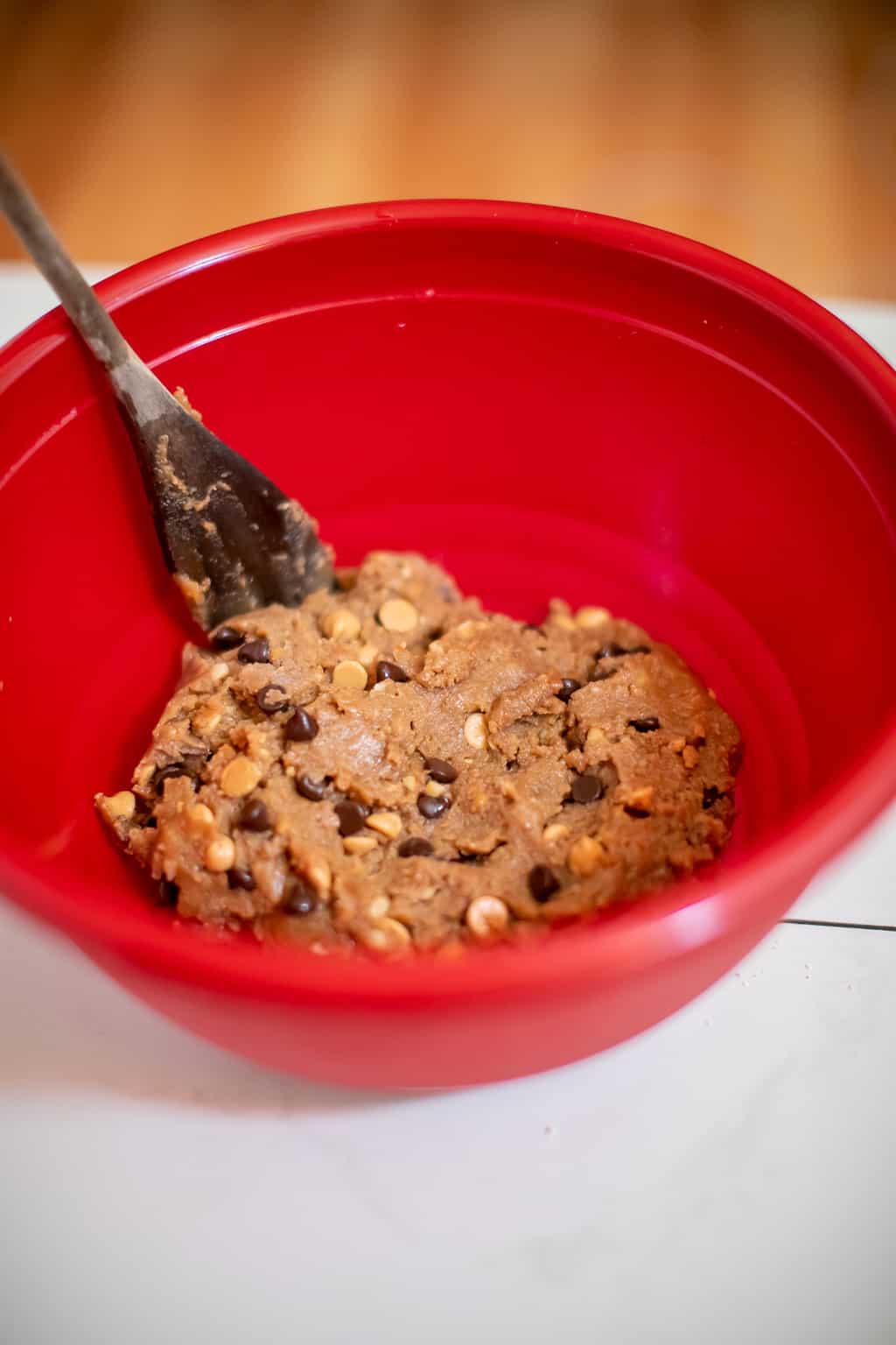 Simple Butterfinger Peanut Butter Chip Cookie Recipe BeginnerFood