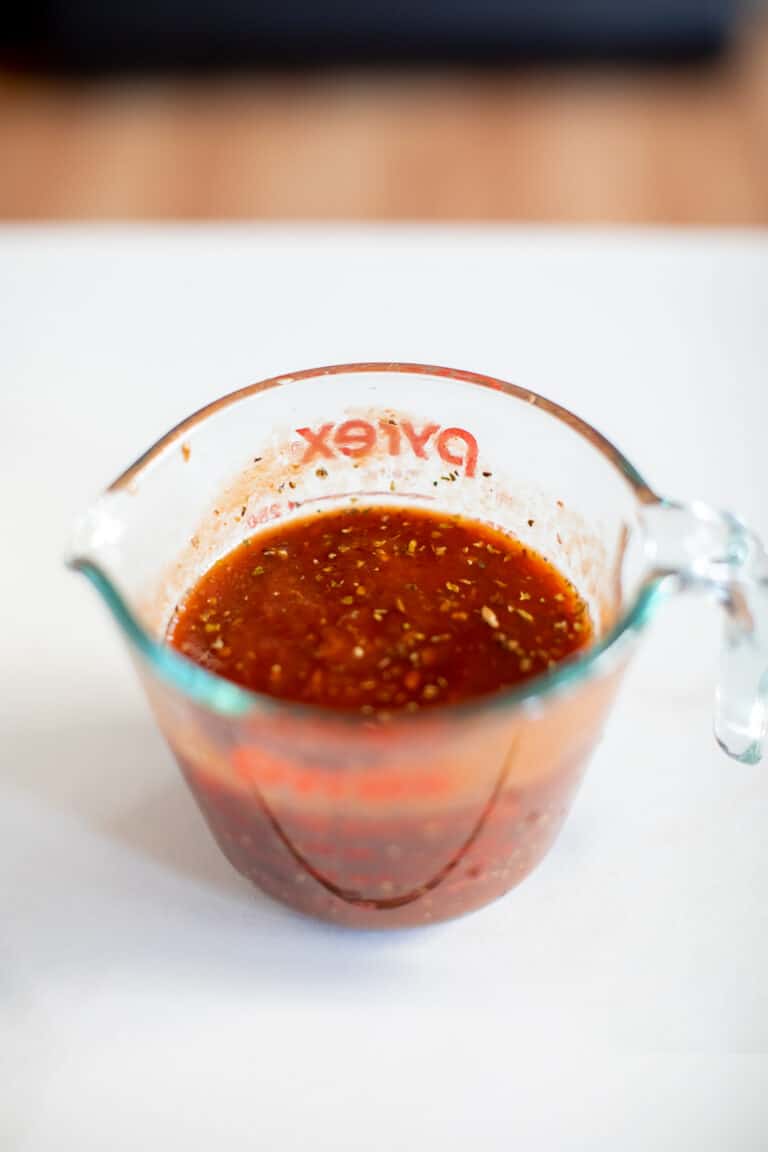 Quick and Easy Marinara Sauce Recipe Using Canned Tomato Sauce
